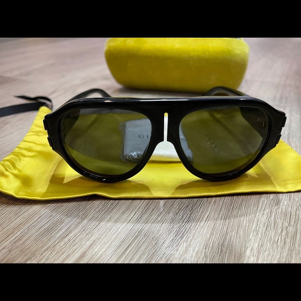 COPY - GUCCI Men’s Aviator glasses NEW!! AUTHENTIC !!